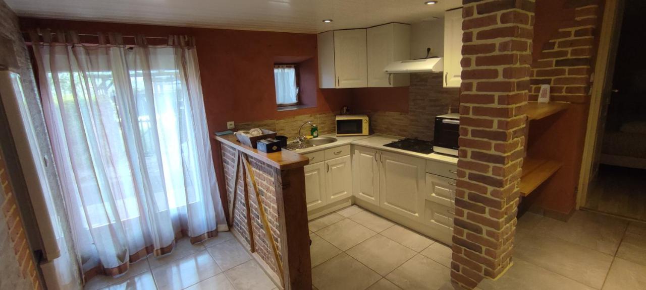 La Maison Du Pecheur Livinhac-le-Haut Esterno foto